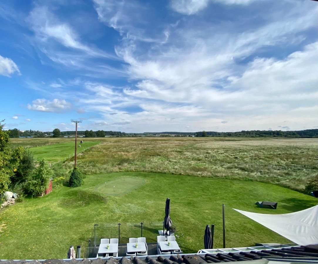 Hotel Am Mueritz-Nationalpark Waren  Bagian luar foto