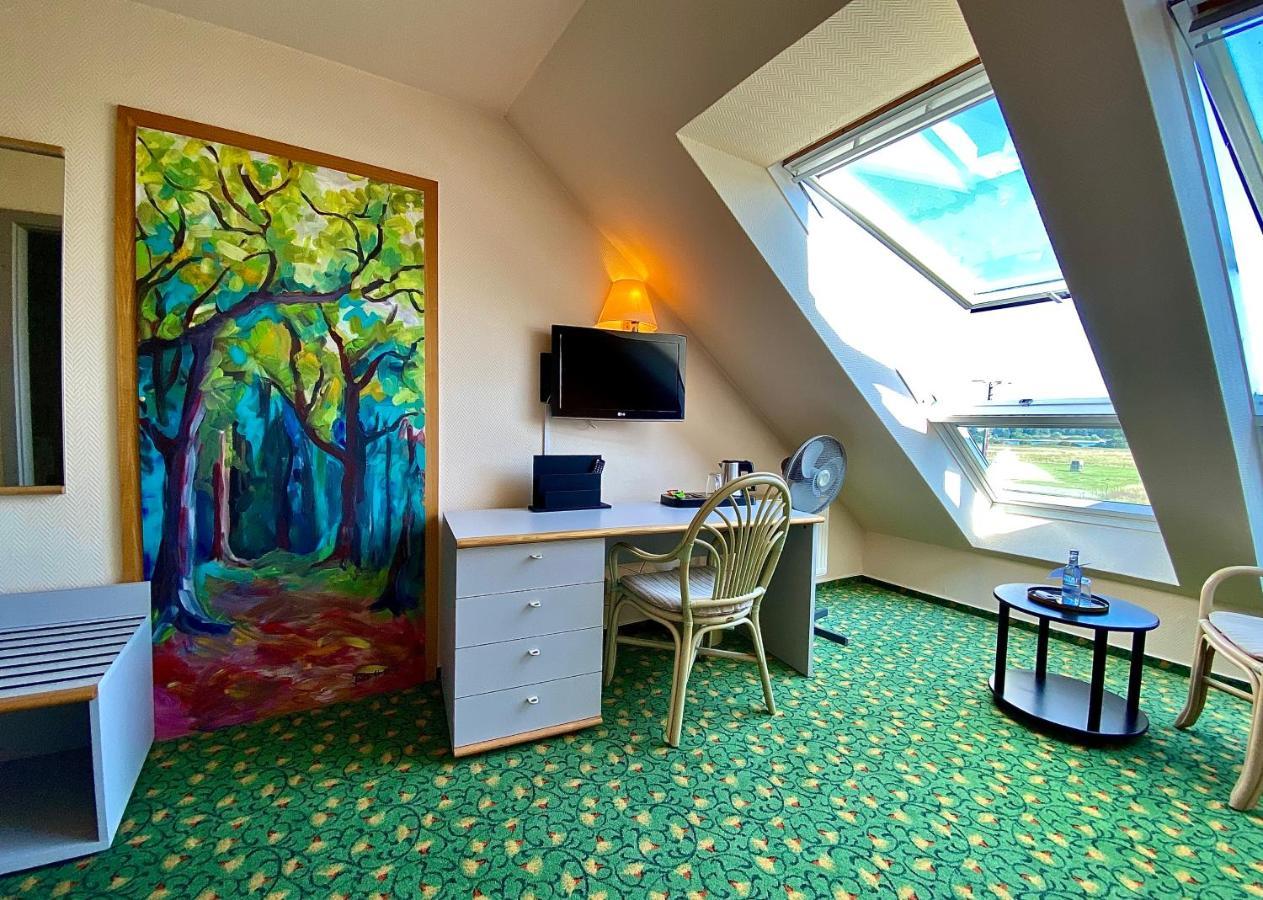 Hotel Am Mueritz-Nationalpark Waren  Bagian luar foto